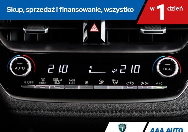 Toyota Corolla cena 82000 przebieg: 97020, rok produkcji 2021 z Brzozów małe 301